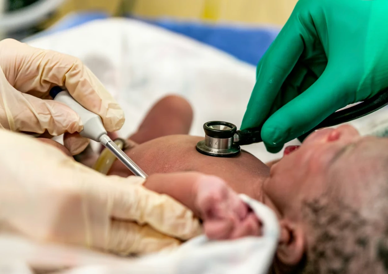 Haushaltsantrag: Hebammen in Familienzentren erhalten